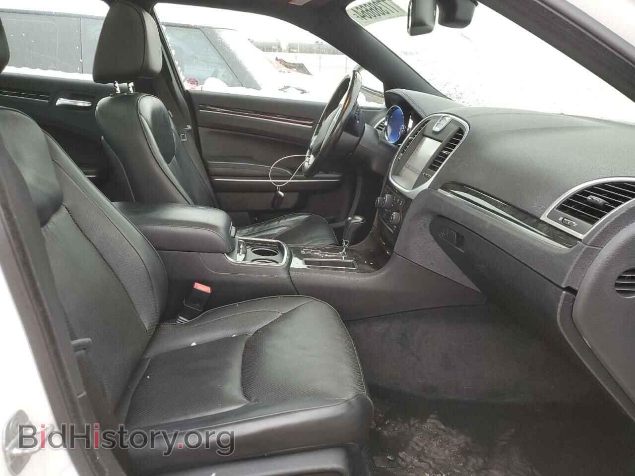 2011 CHRYSLER 300 - VIN: 2C3CA6CT0BH612740 - Фото 7