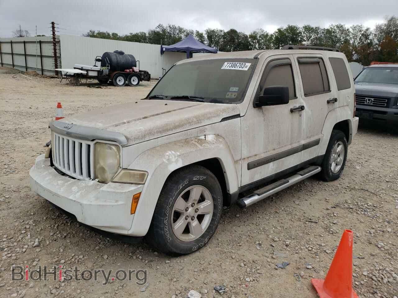 Фотография 1J4PP2GK7BW594786 - JEEP LIBERTY 2011