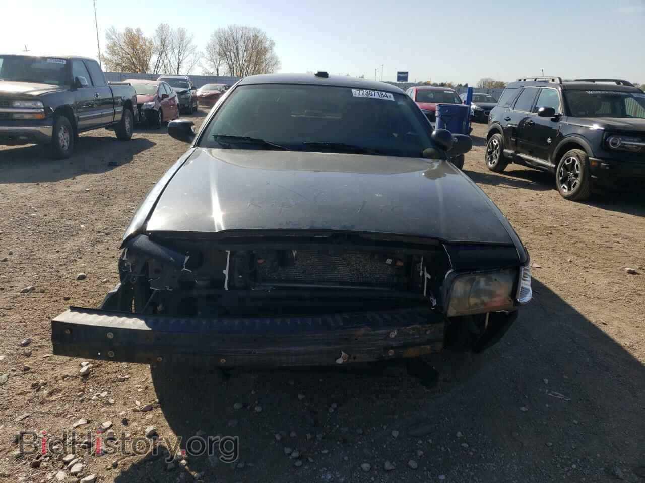 2011 FORD CROWN VIC - VIN: 2FABP7BV2BX169324 - Фото 5