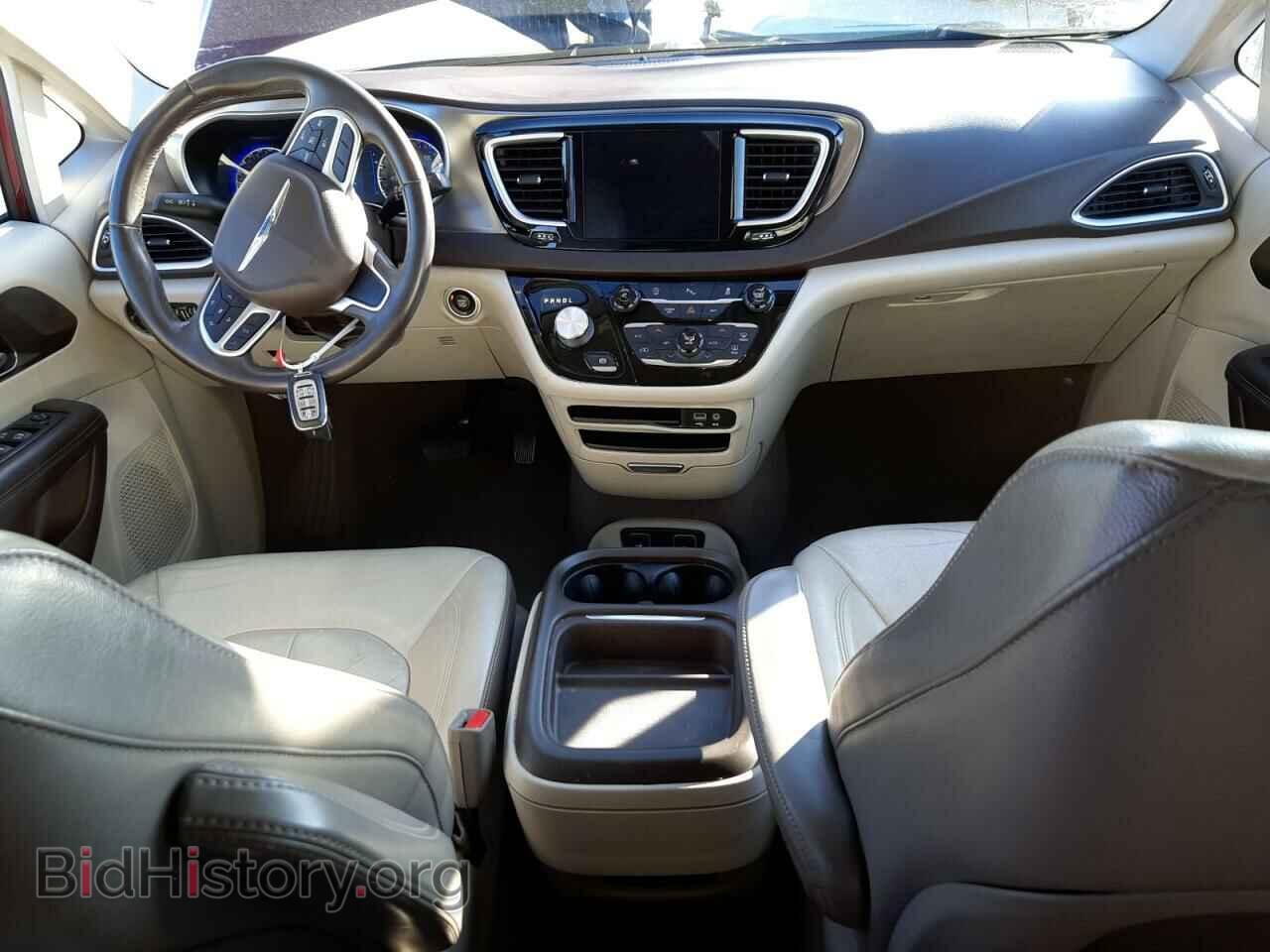 2017 CHRYSLER PACIFICA - VIN: 2C4RC1BGXHR688282 - Фото 8
