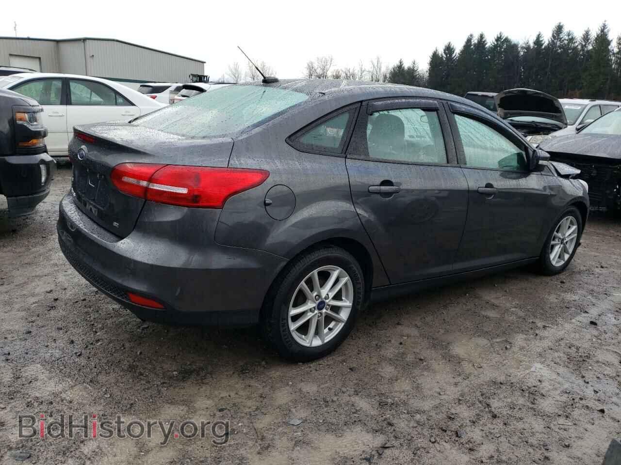 2017 FORD FOCUS - VIN: 1FADP3F2XHL209480 - Фото 3