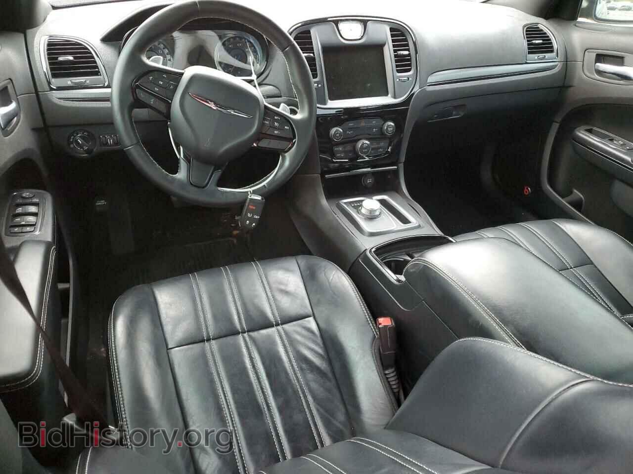 2016 CHRYSLER 300 - VIN: 2C3CCABG9GH207789 - Фото 8