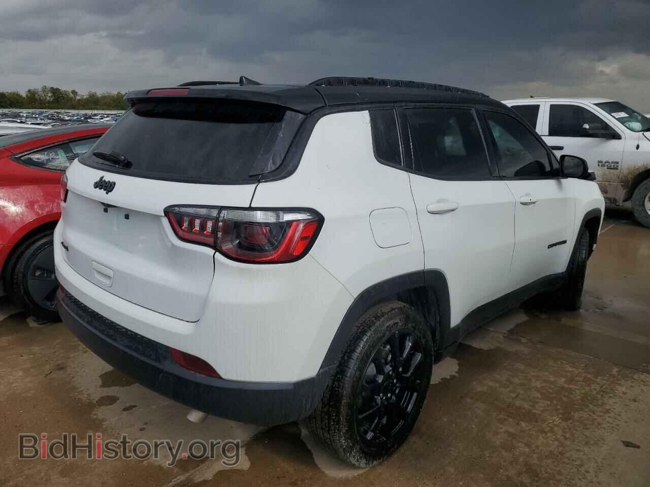 2024 JEEP COMPASS - VIN: 3C4NJDBN0RT608135 - Фото 3
