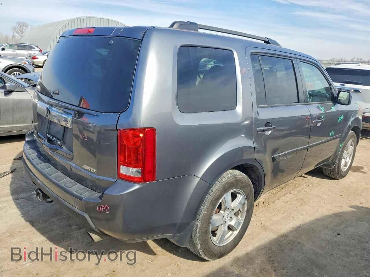 2011 HONDA PILOT - VIN: 5FNYF4H71BB102955 - Фото 3
