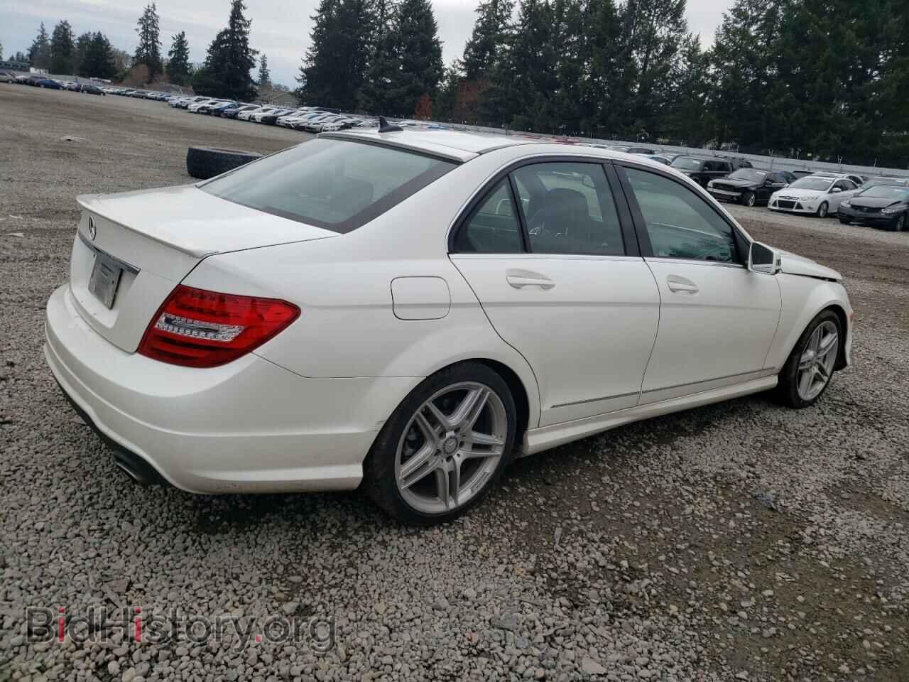 2013 MERCEDES-BENZ C-CLASS - VIN: WDDGF5HB2DR299532 - Фото 3