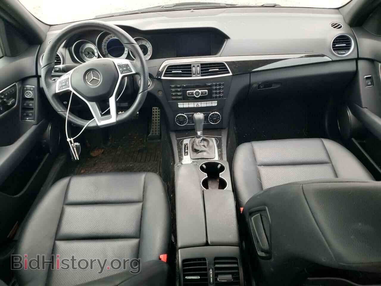 2013 MERCEDES-BENZ C-CLASS - VIN: WDDGF5HB2DR299532 - Фото 8