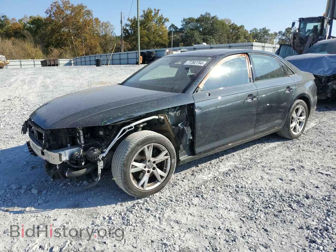 Фотография WAUKMAF42JA038285 - AUDI A4 2018
