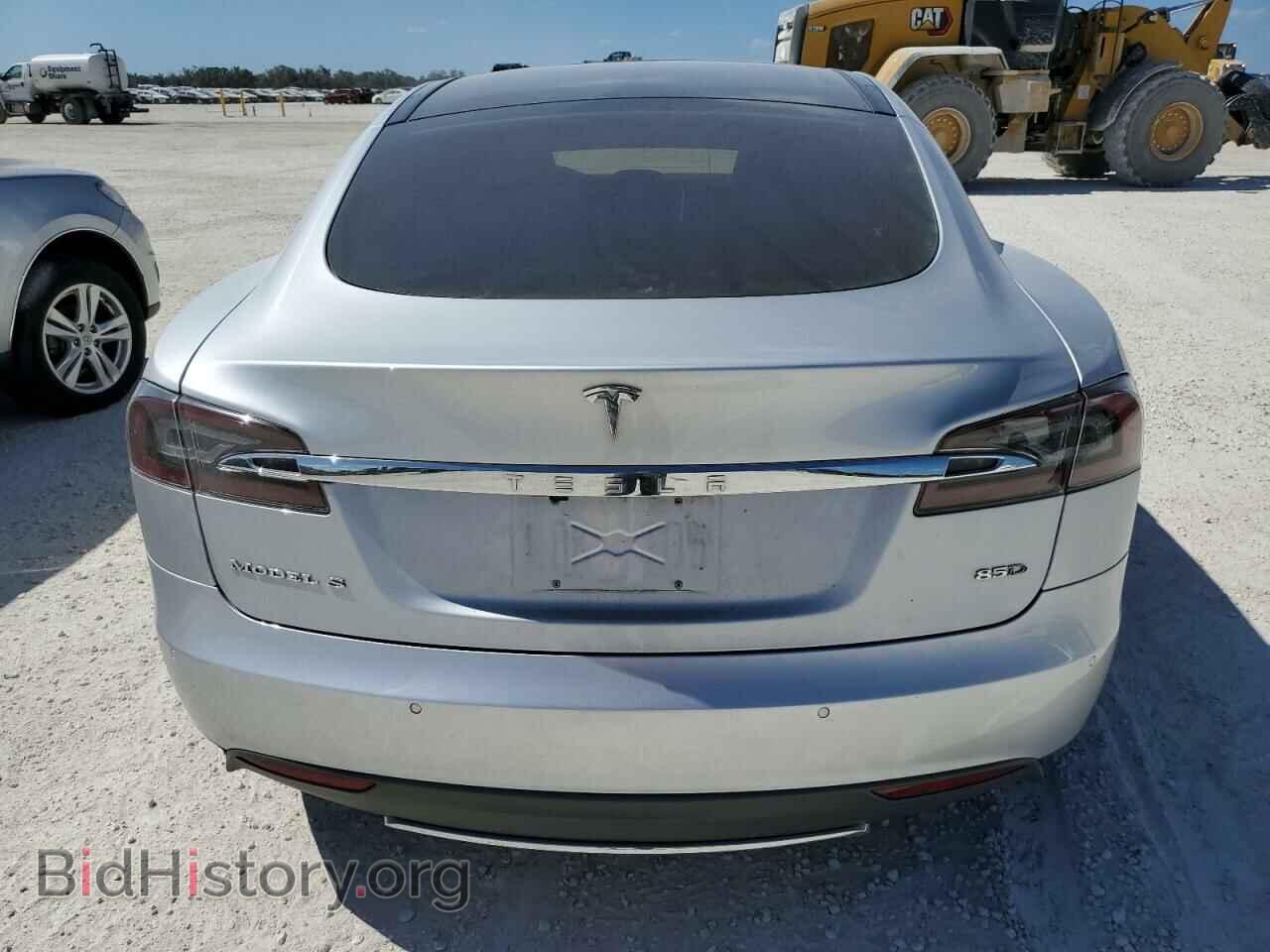 2015 TESLA MODEL S - VIN: 5YJSA1E28FF112481 - Фото 6