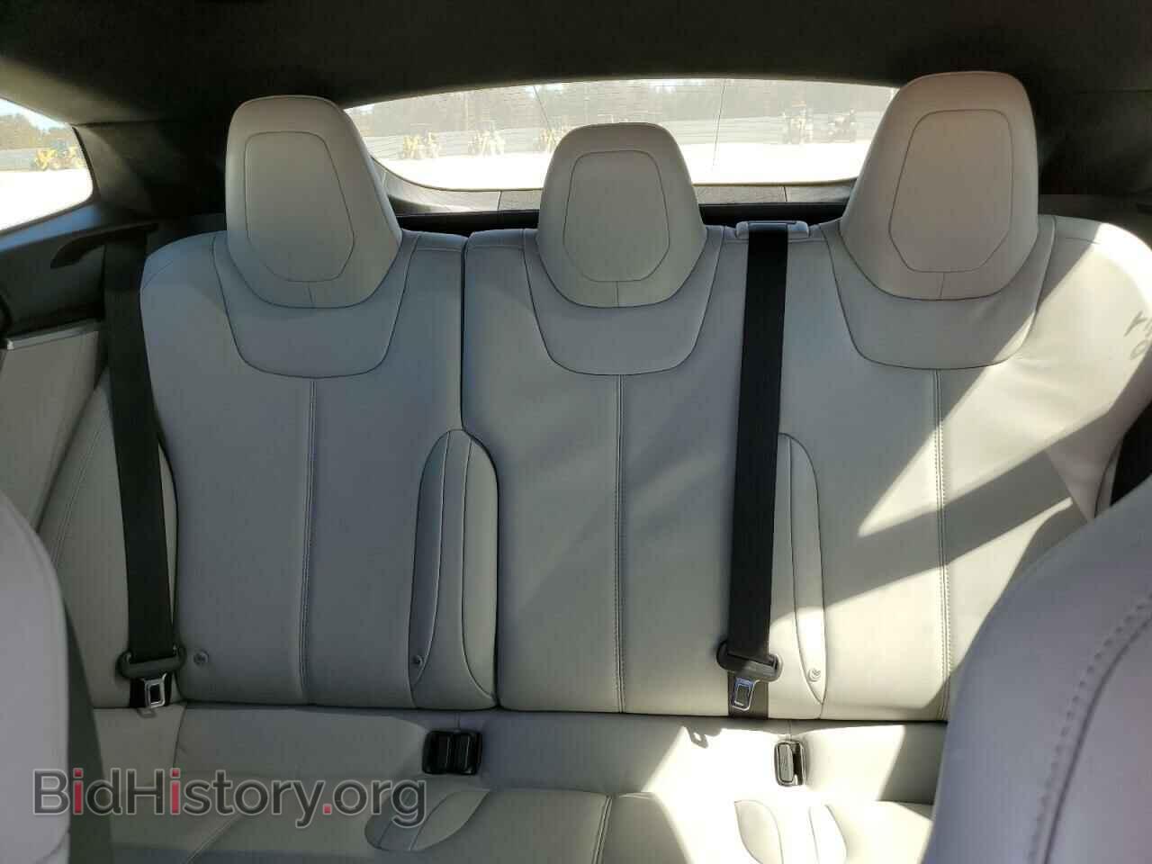 2015 TESLA MODEL S - VIN: 5YJSA1E28FF112481 - Фото 10