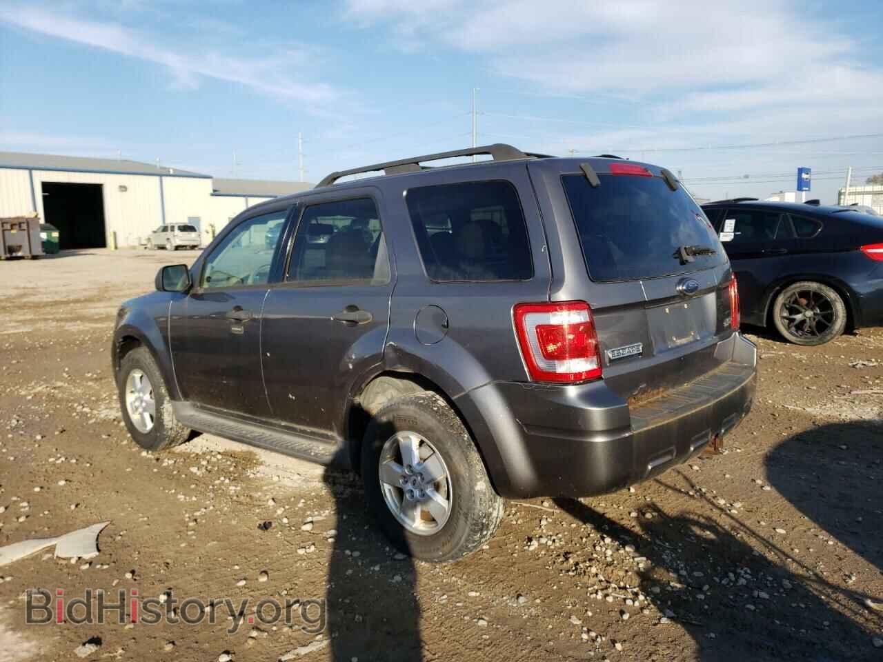 2009 FORD ESCAPE - VIN: 1FMCU93G19KA29745 - Фото 2