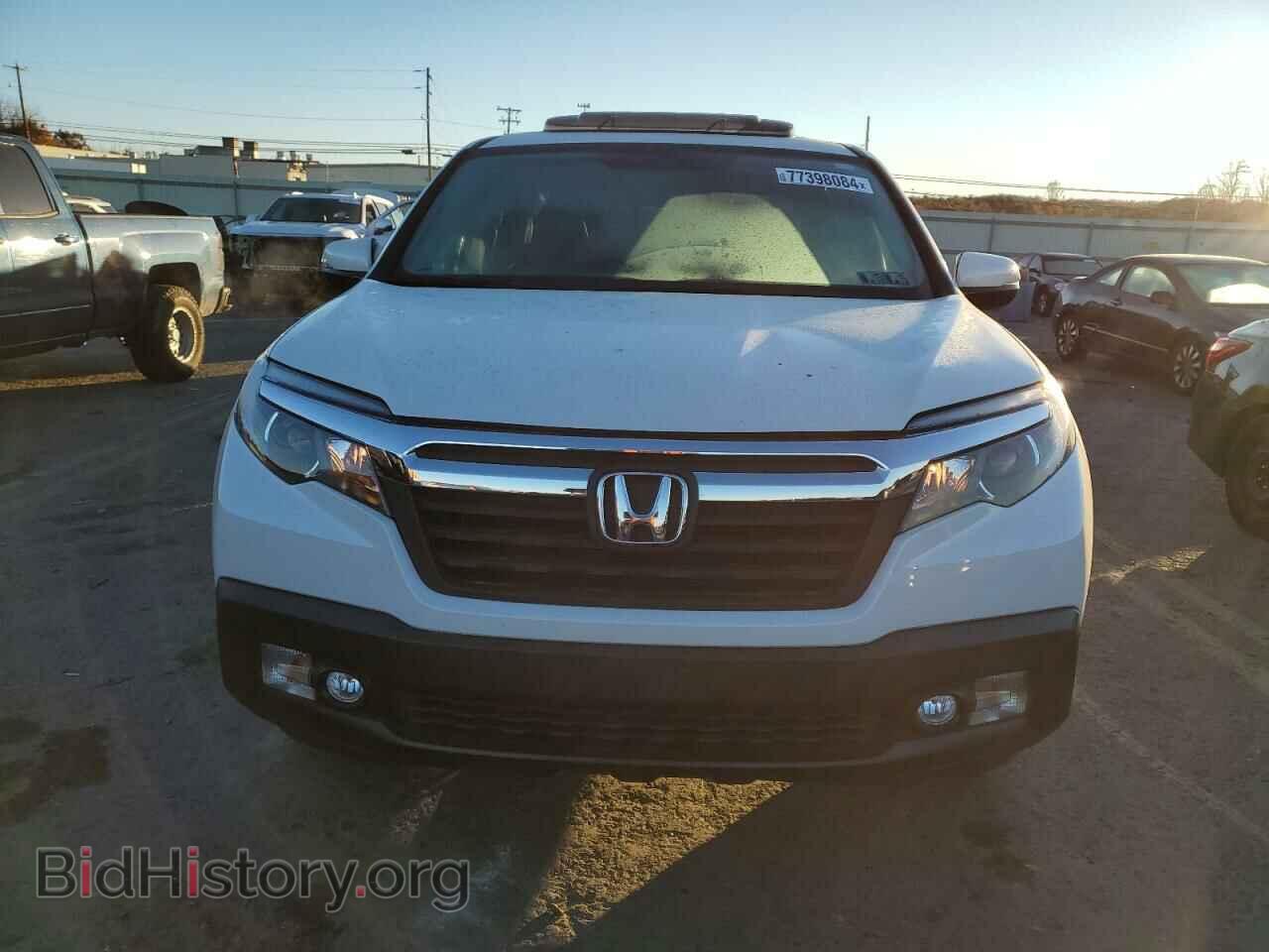 2019 HONDA RIDGELINE - VIN: 5FPYK3F56KB044243 - Фото 5