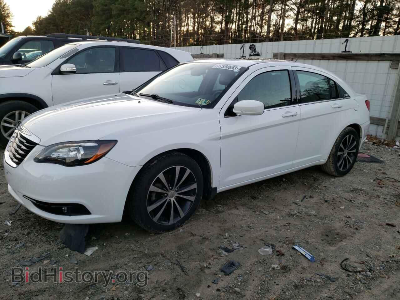 Photo 1C3CCBCG2DN700205 - CHRYSLER 200 2013
