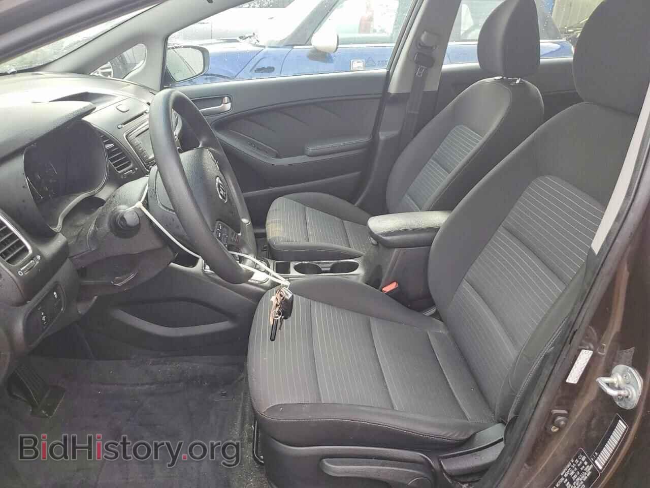 2017 KIA FORTE - VIN: 3KPFL4A75HE057429 - Фото 7