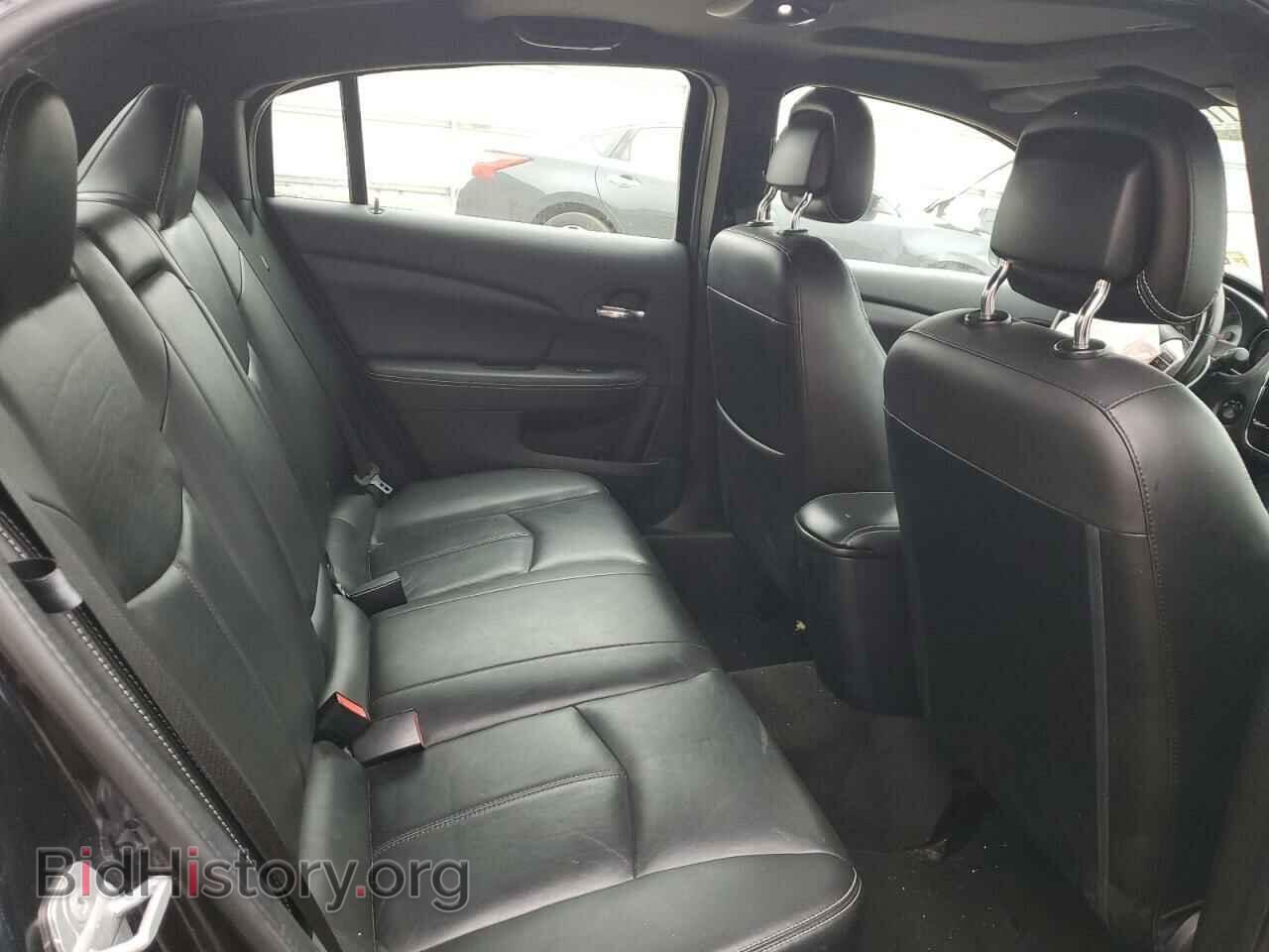 2011 CHRYSLER 200 - VIN: 1C3BC2FG8BN526659 - Photo 10
