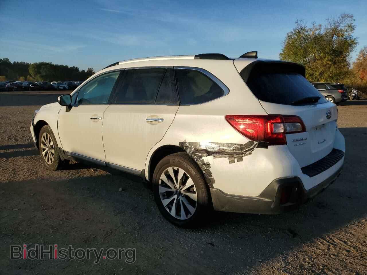 2018 SUBARU OUTBACK - VIN: 4S4BSETCXJ3393538 - Фото 2