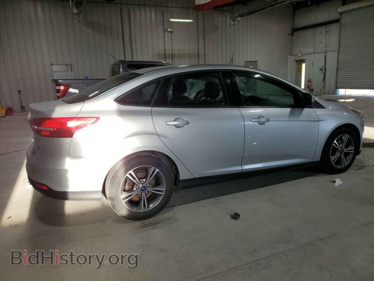 2018 FORD FOCUS - VIN: 1FADP3FE6JL254674 - Фото 3