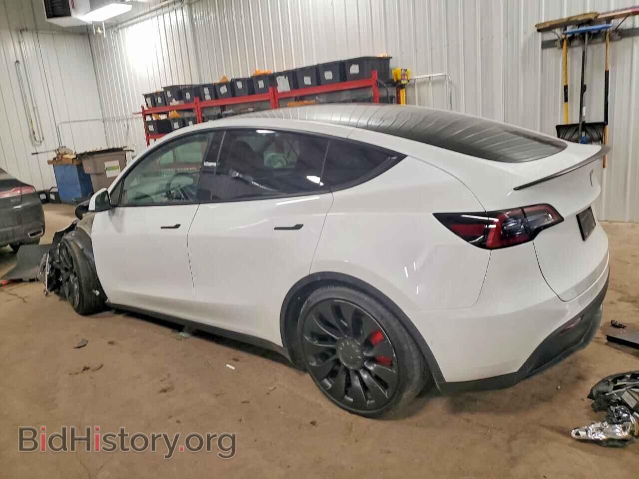 2022 TESLA MODEL Y - VIN: 7SAYGDEF2NF538018 - Photo 2