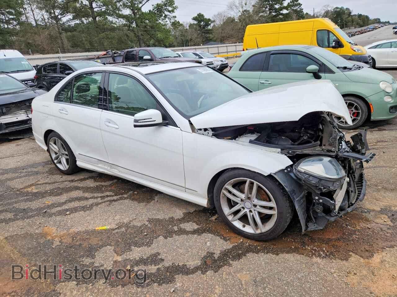 2013 MERCEDES-BENZ C-CLASS - VIN: WDDGF4HB6DA780585 - Фото 4