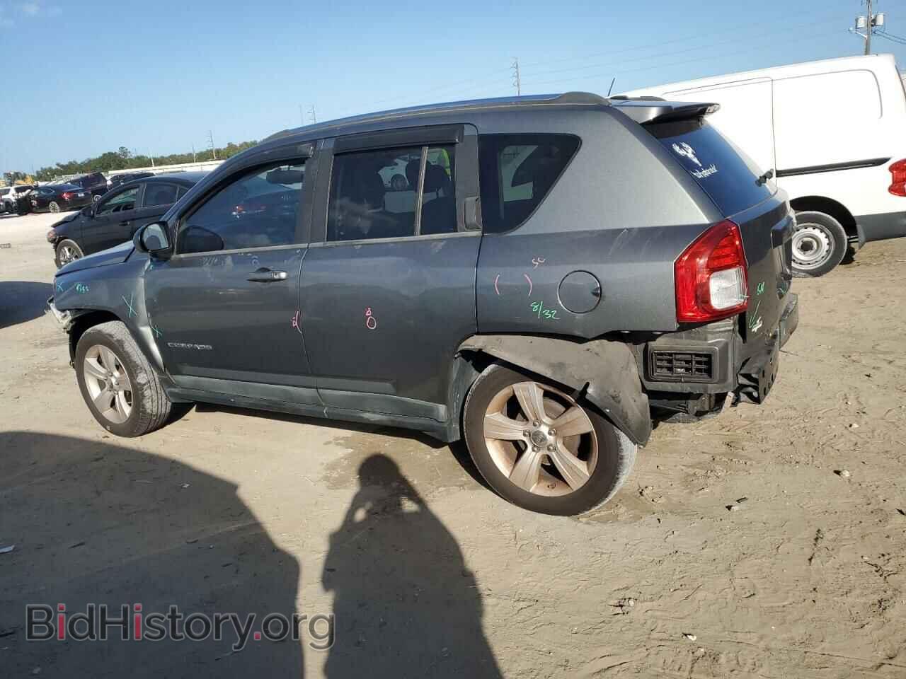 2011 JEEP COMPASS - VIN: 1J4NT1FA3BD190367 - Фото 2