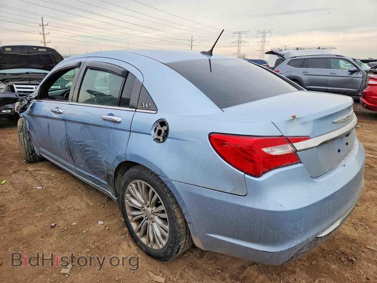 2012 CHRYSLER 200 - VIN: 1C3CCBCB3CN298097 - Фото 2