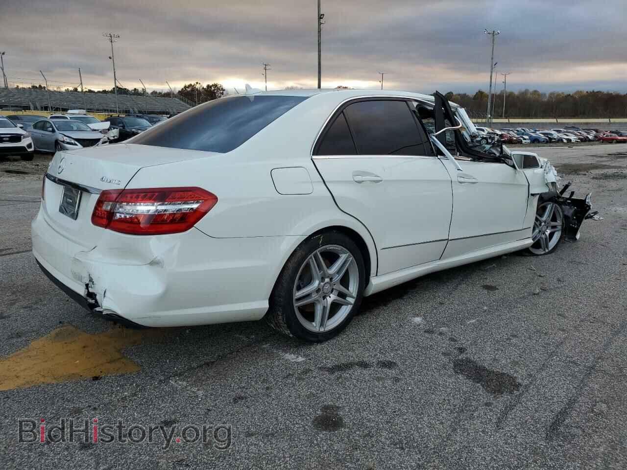 2012 MERCEDES-BENZ E-CLASS - VIN: WDDHF9BBXCA583704 - Фото 3