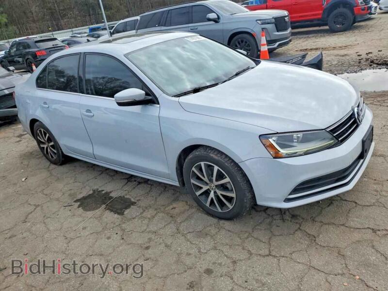 2017 Volkswagen JETTA (VIN 3VWDB7AJ8HM295012) — фото 4 из 12