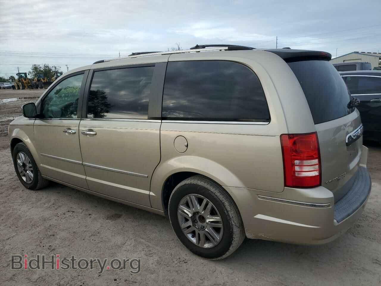 2008 CHRYSLER MINIVAN - VIN: 2A8HR64X78R723258 - Фото 2