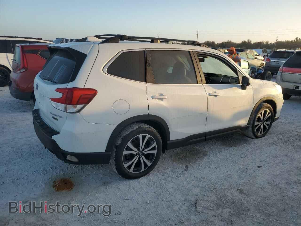 2019 SUBARU FORESTER - VIN: JF2SKAUC4KH516168 - Фото 3