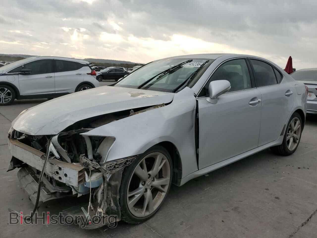 Photo JTHBF5C29A5116415 - LEXUS IS 2010