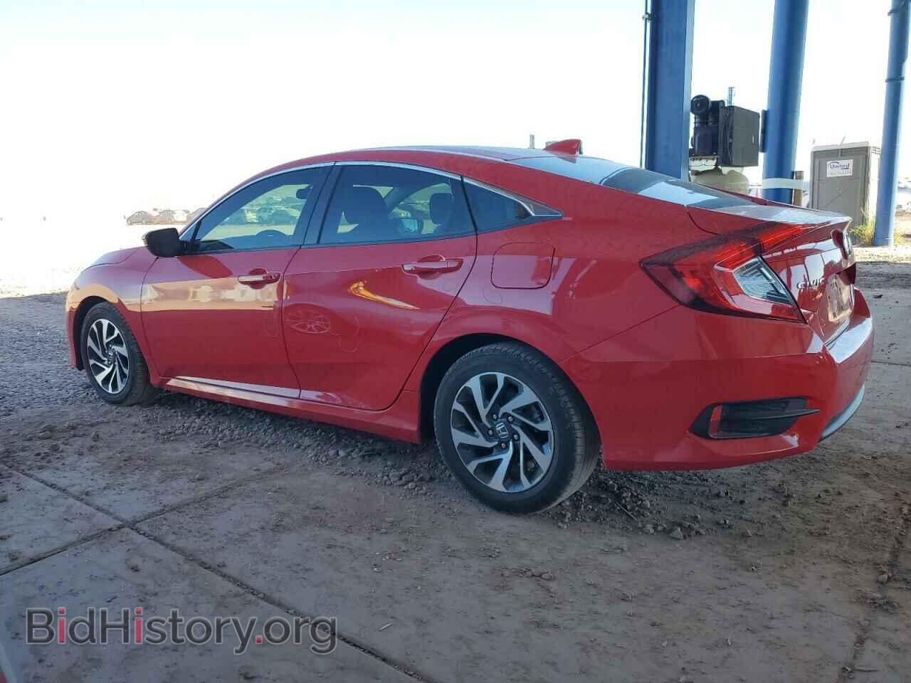 2018 HONDA CIVIC - VIN: 2HGFC2F73JH610085 - Фото 2