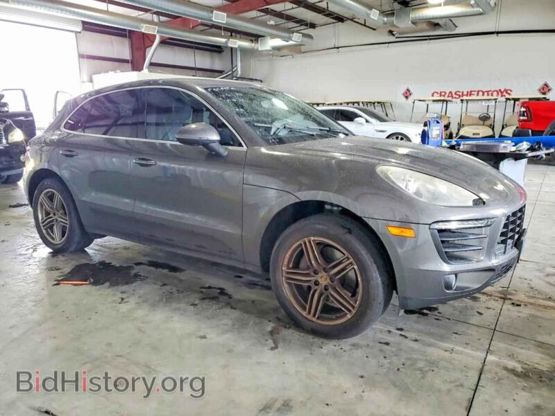 2016 Porsche MACAN (VIN WP1AB2A50GLB53232) — photo 4 of 13