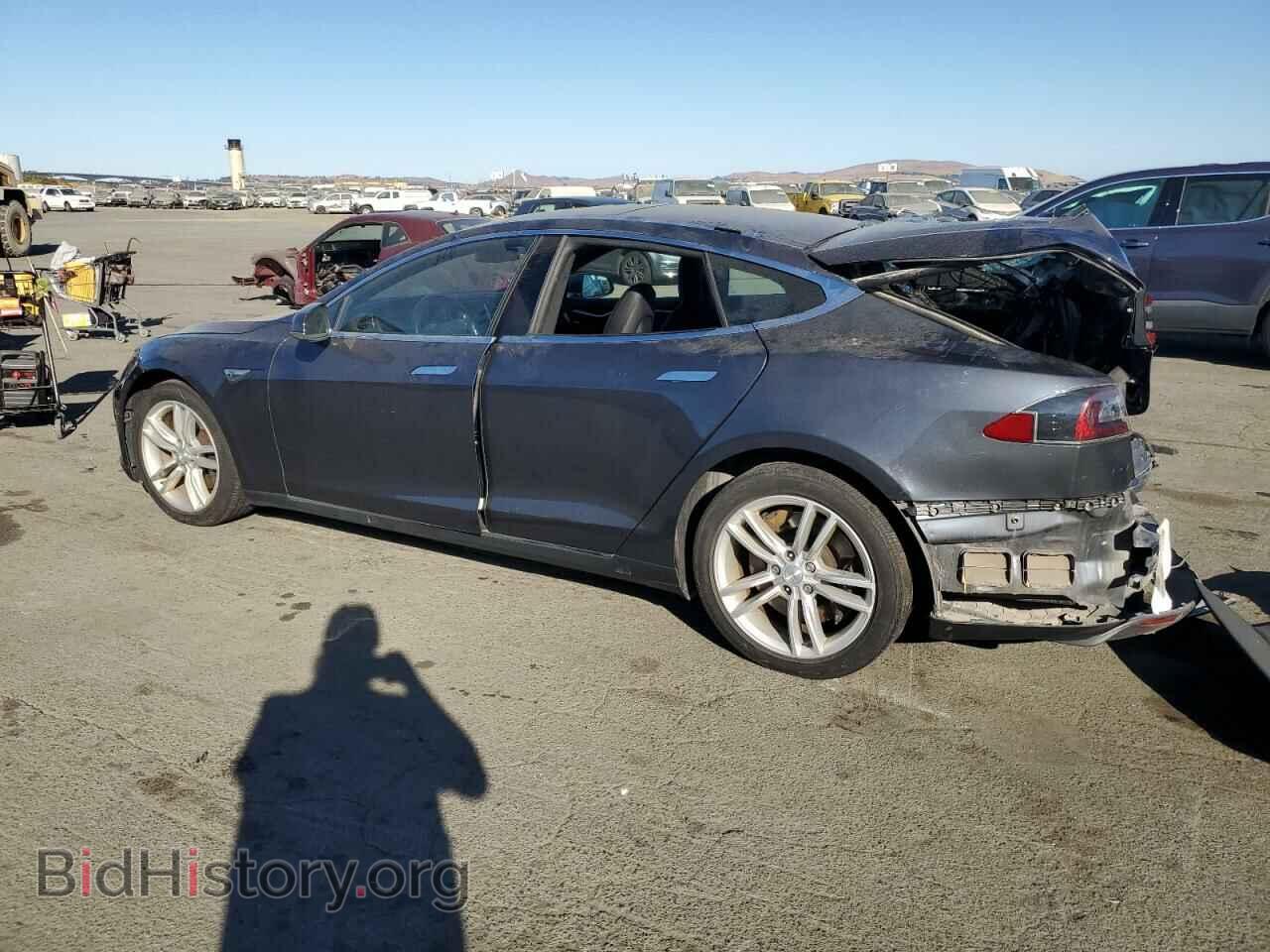 2015 TESLA MODEL S - VIN: 5YJSA1H22FF080820 - Фото 2