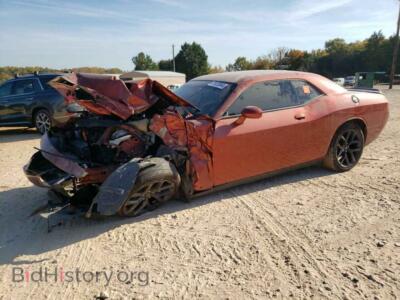 2022 Dodge CHALLENGER SXT, orange — VIN 2C3CDZAG5NH151392, Copart