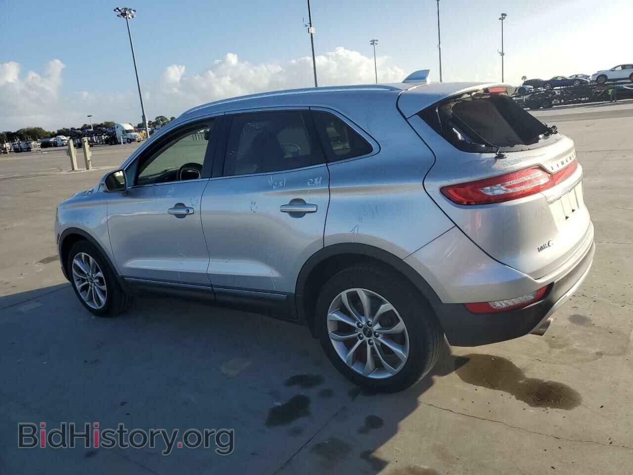 2019 LINCOLN MKC - VIN: 5LMCJ2C99KUL37366 - Photo 2