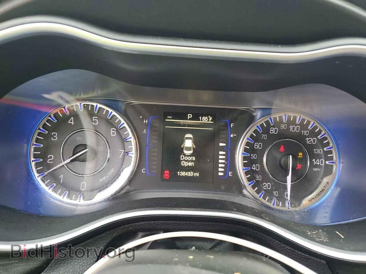2015 CHRYSLER 200 - VIN: 1C3CCCAB5FN548274 - Фото 9