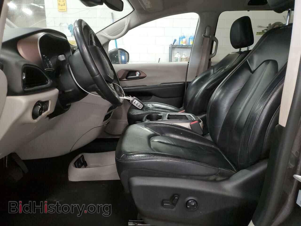 2017 CHRYSLER PACIFICA - VIN: 2C4RC1EG4HR777776 - Photo 7