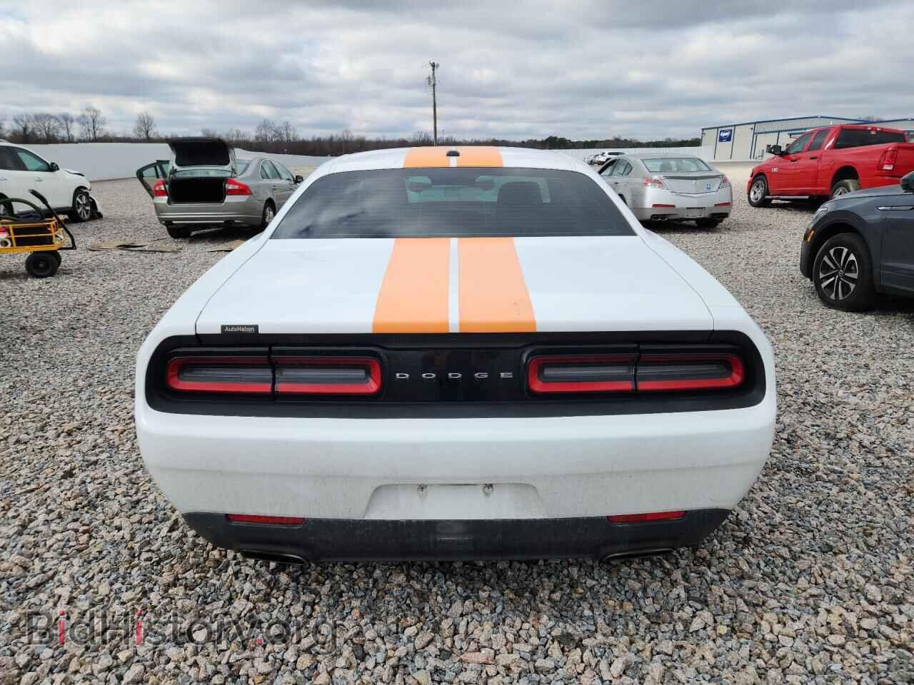 2016 DODGE CHALLENGER - VIN: 2C3CDZAG4GH299472 - Фото 6