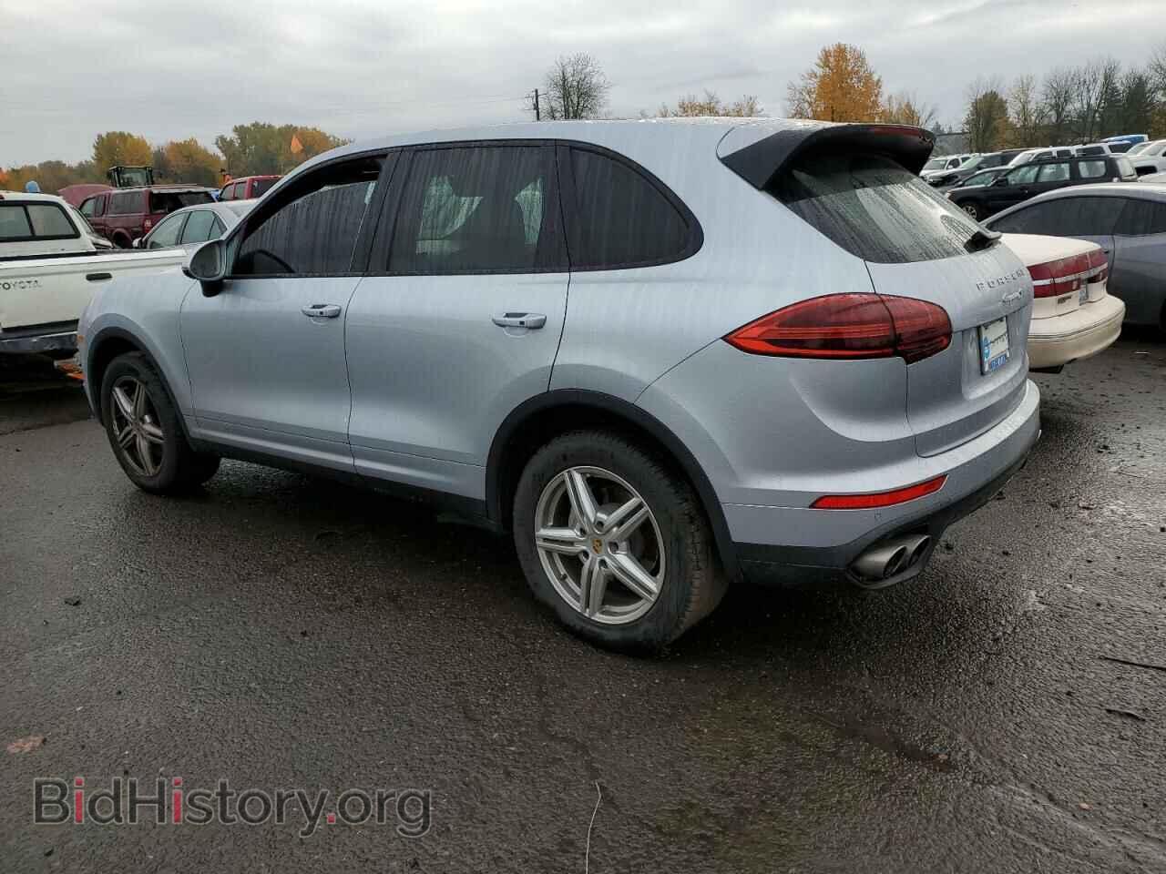 2016 PORSCHE CAYENNE - VIN: WP1AB2A27GLA95741 - Фото 2
