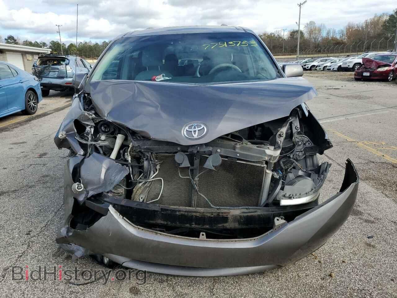 2011 TOYOTA All Models - VIN: 5TDKK3DC2BS171387 - Фото 5