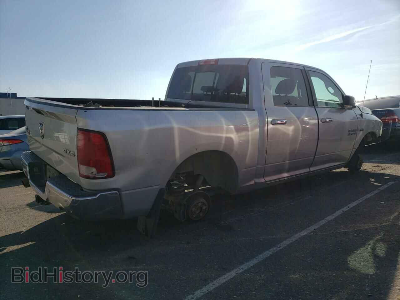 2017 RAM 1500 - VIN: 3C6RR7LT0HG735877 - Фото 3