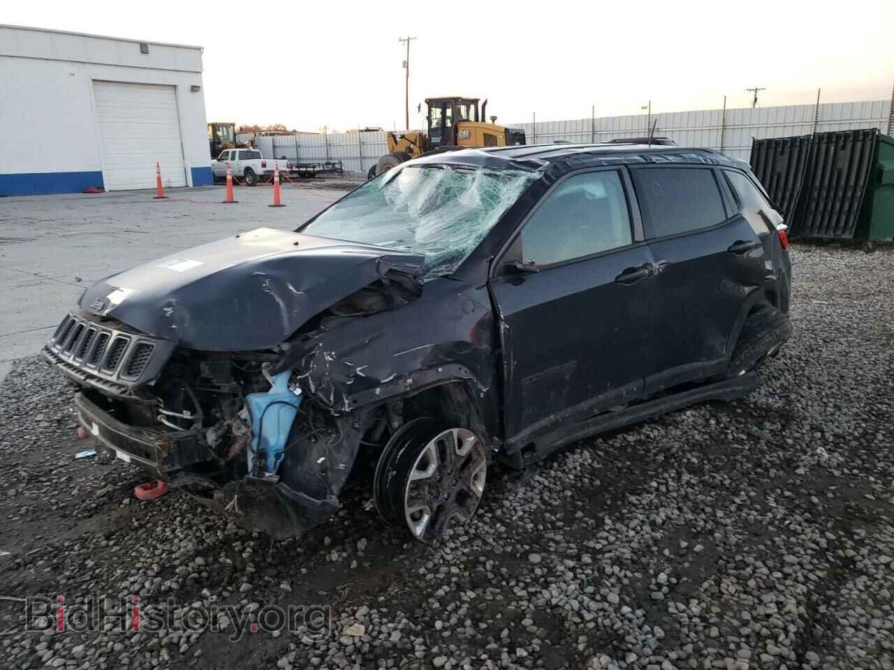 Фотография 3C4NJDDBXHT659692 - JEEP COMPASS 2017