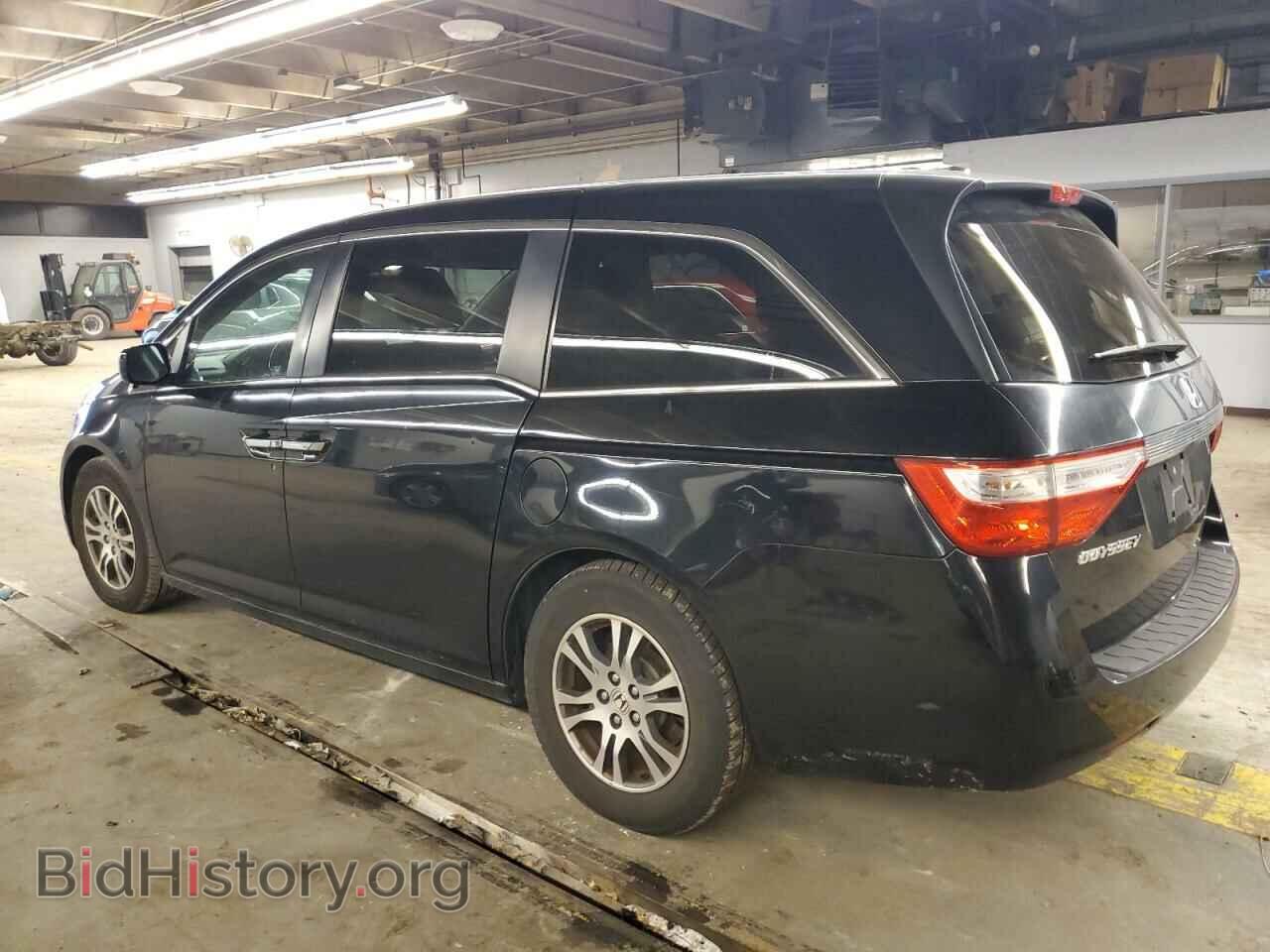 2011 HONDA All Models - VIN: 5FNRL5H63BB103454 - Фото 2