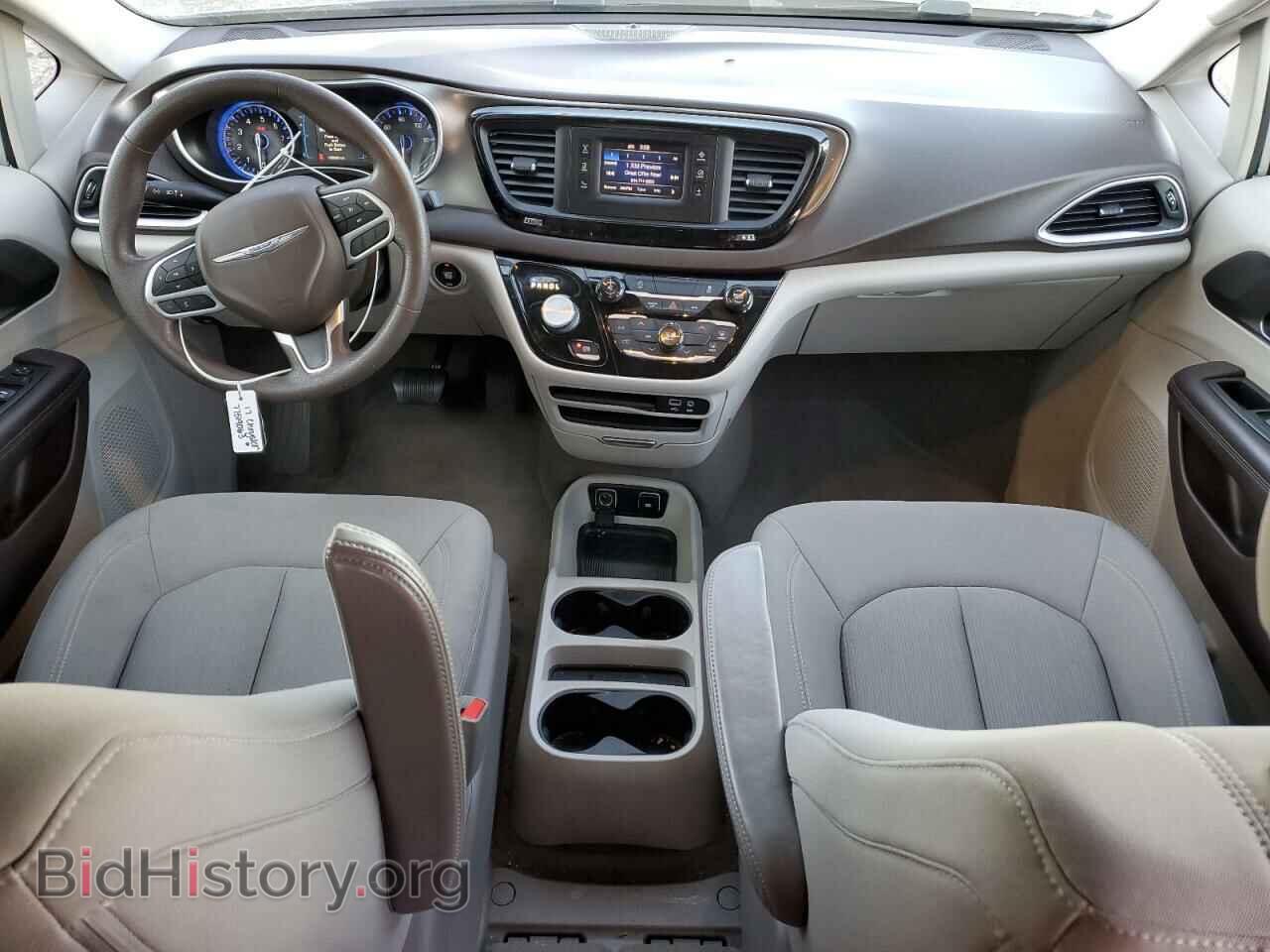 2017 CHRYSLER PACIFICA - VIN: 2C4RC1DG9HR768931 - Photo 8