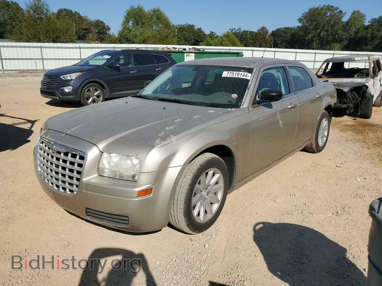 Photo 2C3KA43R28H172338 - CHRYSLER 300 2008