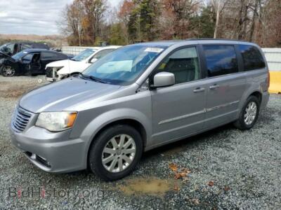 2014 Chrysler MINIVAN Town & COU, silver — VIN 2C4RC1BG3ER156089, Copart