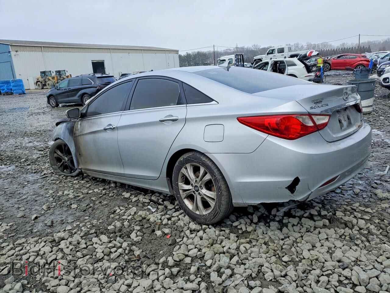 2011 HYUNDAI SONATA - VIN: 5NPEC4AC8BH237581 - Фото 2