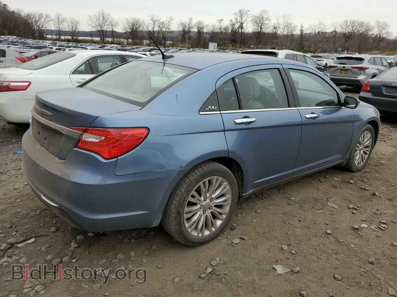 2011 CHRYSLER 200 - VIN: 1C3BC2FG1BN623122 - Фото 3