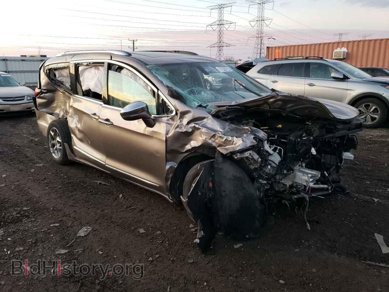 2017 CHRYSLER PACIFICA - VIN: 2C4RC1GGXHR570841 - Фото 4