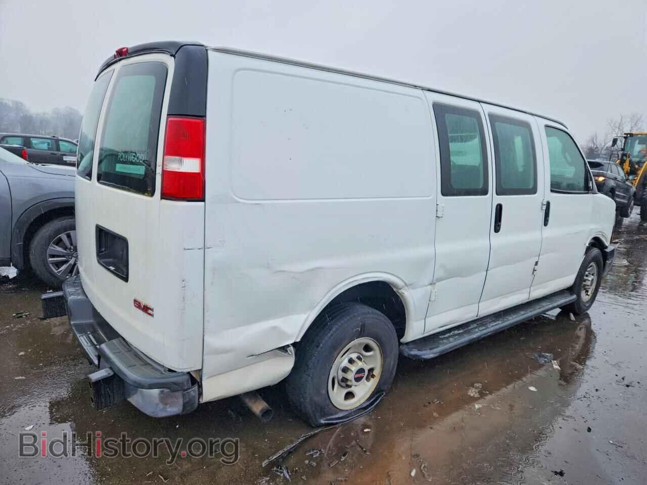 2017 GMC SAVANA - VIN: 1GTW7AFF6H1903671 - Фото 3