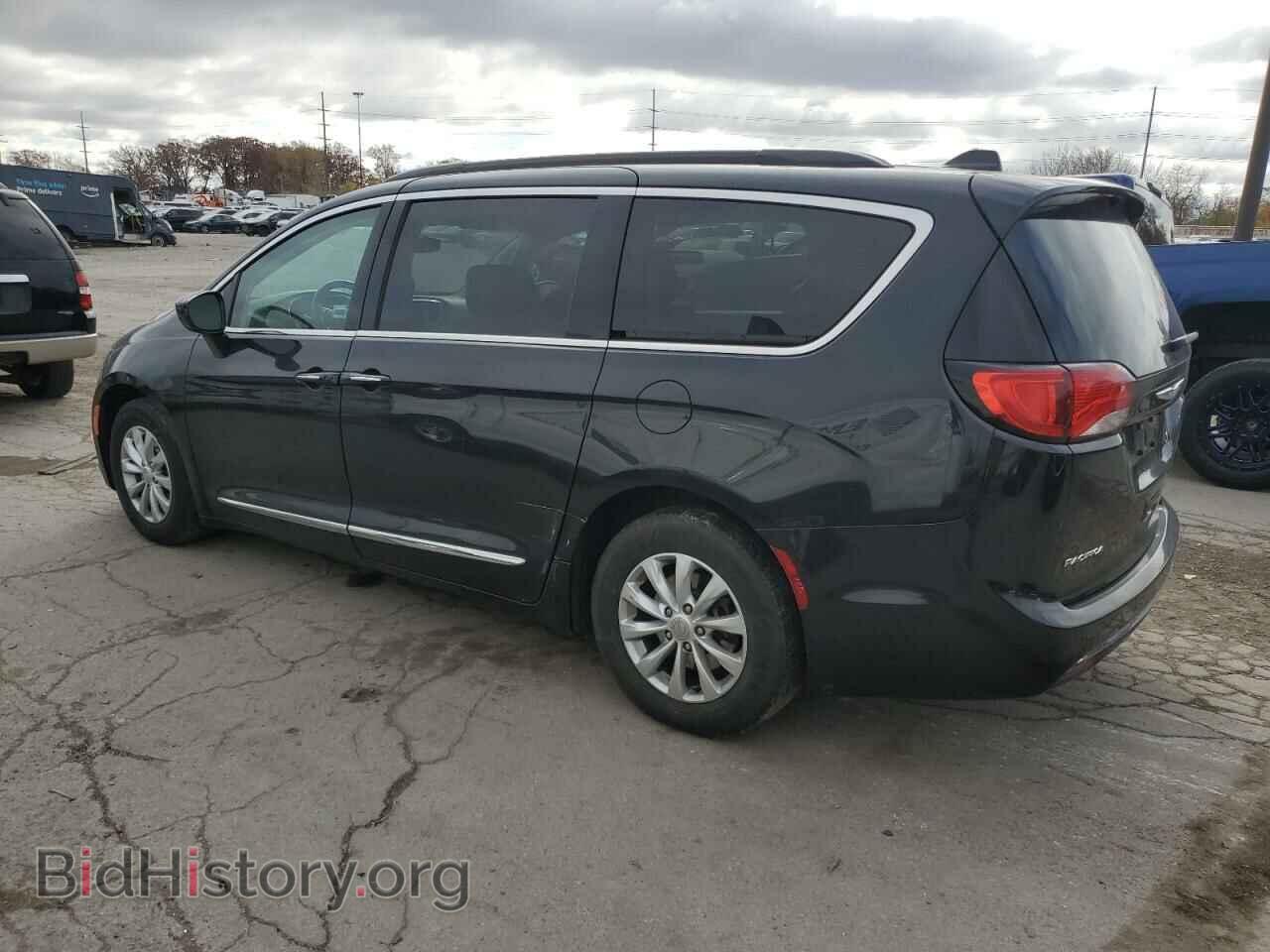 2017 CHRYSLER PACIFICA - VIN: 2C4RC1BG6HR539853 - Photo 2